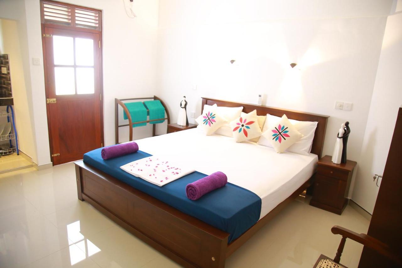 Aken Villa ฮิกคาดูวา ภายนอก รูปภาพ